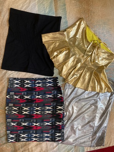 Lot micro jupes - de, taille